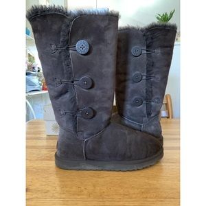 Ugg Bailey Button Triplet Boots